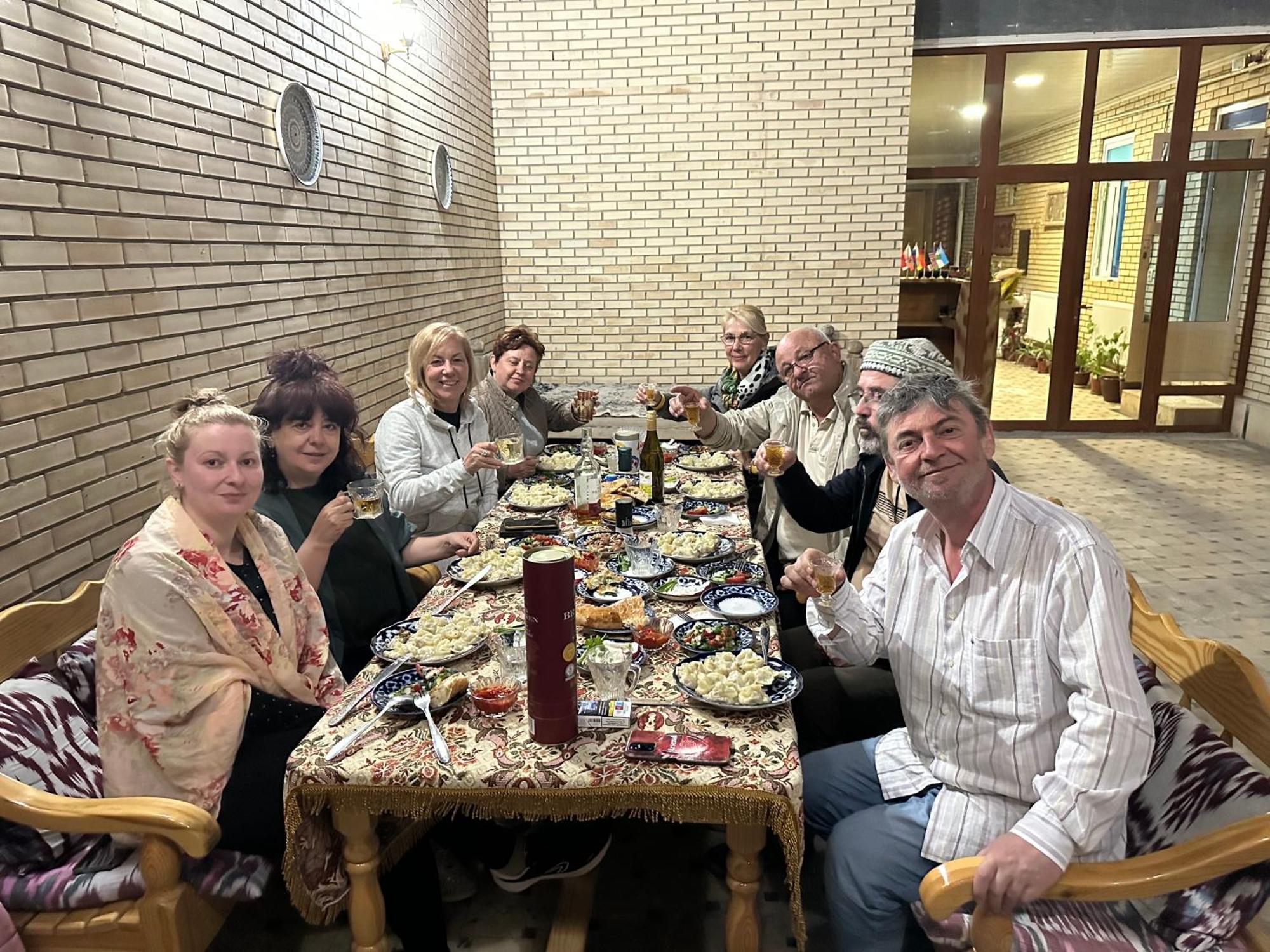 בוקורו Hotel Mironshox מראה חיצוני תמונה